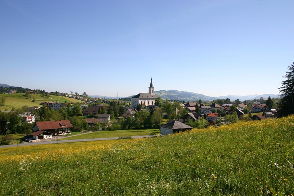 Hotel Engel Alberschwende Bagian luar foto